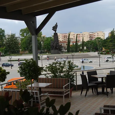 Hotel Vlora فندق