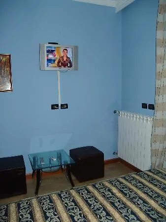فندق Hotel Vlora 3*