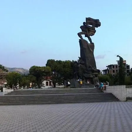 Hotel Vlora 3* فلورا